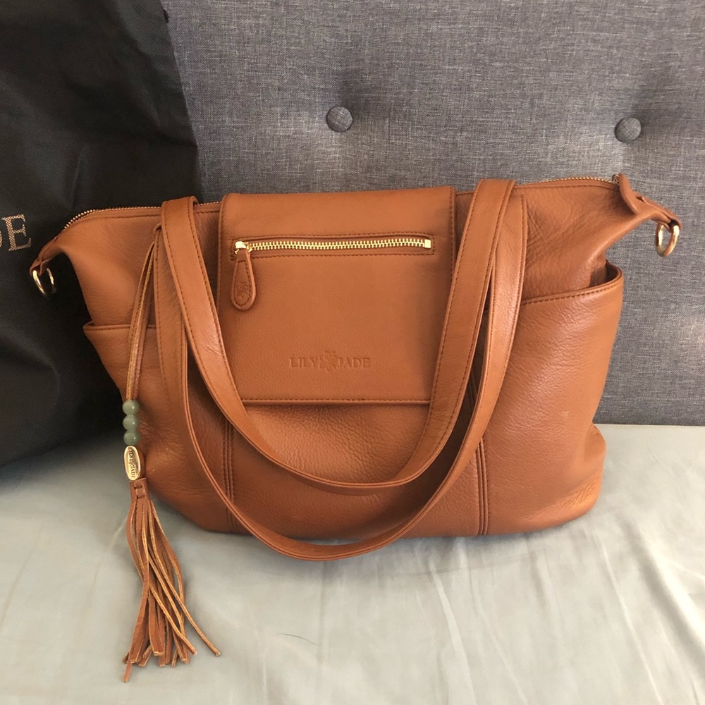 Lily Jade Madeline Camel and Gold + Accessories
